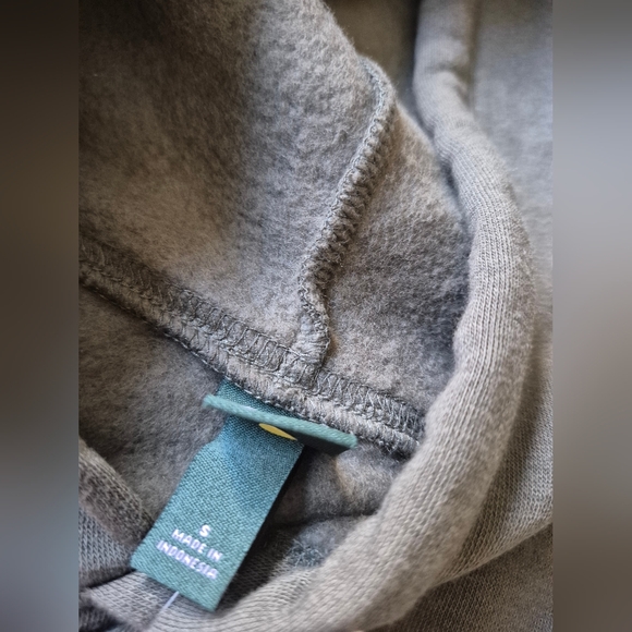 Olive Green Cropped Wild Fable Hoodie - Picture 3 of 4